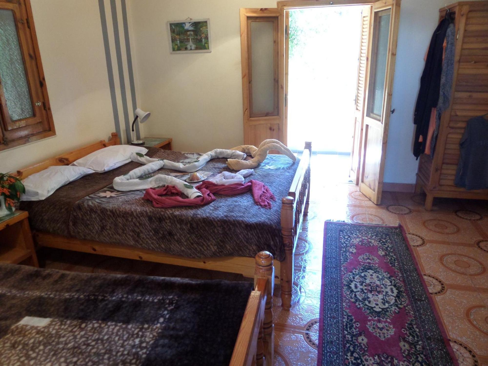 Amon Hotel Luksor Oda fotoğraf